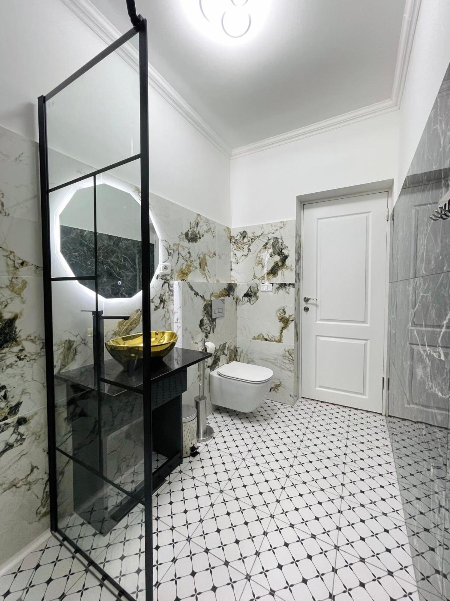 Rv Premium Apartments Arad Eksteriør bilde